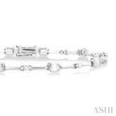 1 1/3 Ctw Bezel Set Emerald and Round Cut Diamond Bar Link Bracelet in 14K White Gold